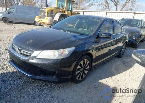 2014 Honda Accord Hybrid Touring from USA, damaged, VIN 1HGCR6F73EA006551